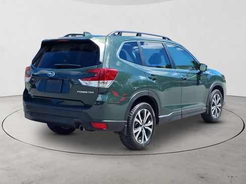 Used 2023 Subaru Forester Limited AWD/4WD image 5