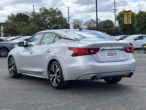 Used 2017 Nissan Maxima Platinum FWD image 5