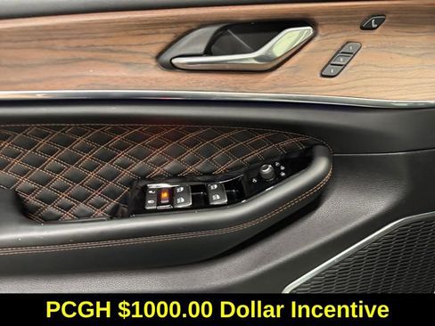 Used 2025 Jeep Grand Cherokee L Summit w/ Rear Seat Video Group I image 26