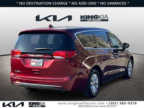 Used 2018 Chrysler Pacifica Touring Plus image 23