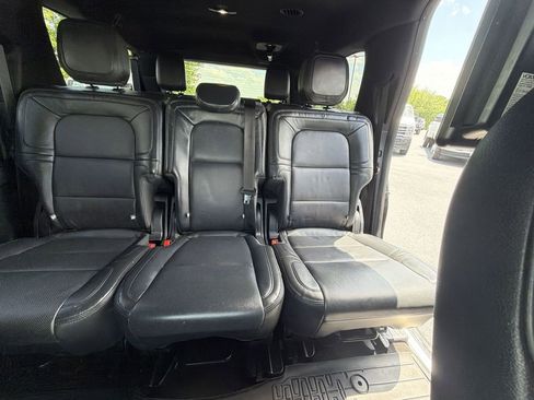 Used 2022 Lincoln Navigator L Reserve AWD/4WD image 14