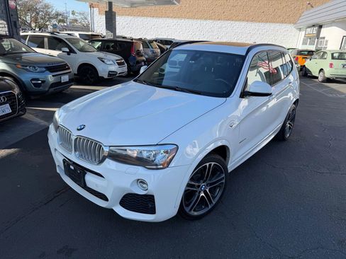 Used 2017 BMW X3 xDrive28i image 2