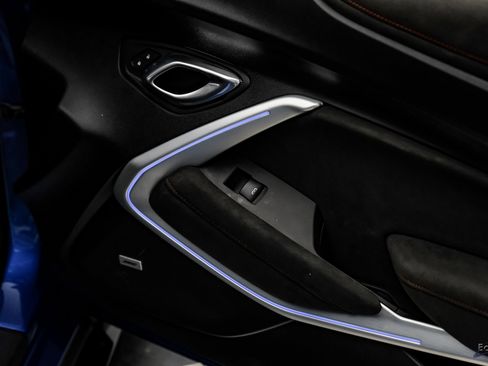 Used 2018 Chevrolet Camaro ZL1 image 74