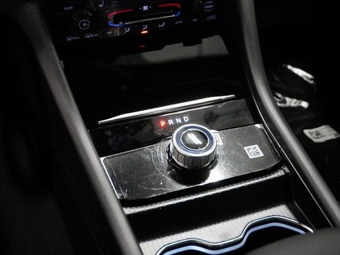 New 2025 Jeep Grand Cherokee L Altitude AWD/4WD image 25