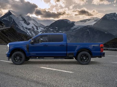 New 2026 Ford F250 Lariat w/ Black Appearance Package AWD/4WD image 3