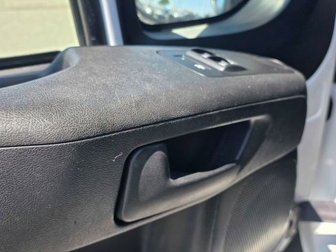 Used 2023 RAM ProMaster 2500 FWD image 14