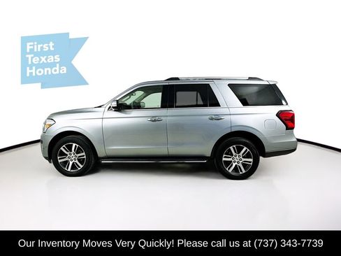 Used 2023 Ford Expedition Limited RWD image 4
