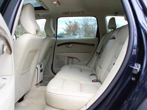 Used 2016 Volvo XC70 T5 Premier w/ Proximity Package AWD/4WD image 19