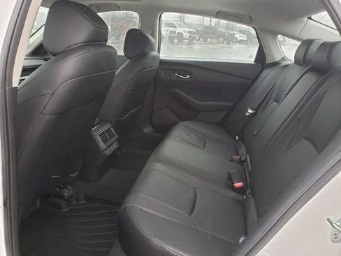 Used 2024 Honda Accord EX-L image 11