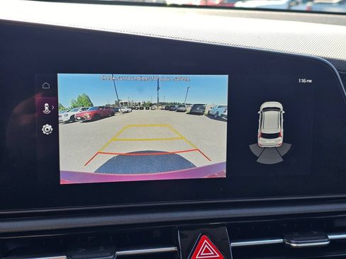 Certified 2024 Kia Niro Wind FWD image 15