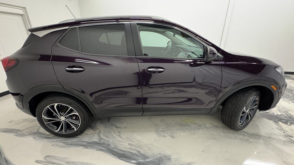 Used 2021 Buick Encore GX Select AWD/4WD image 9