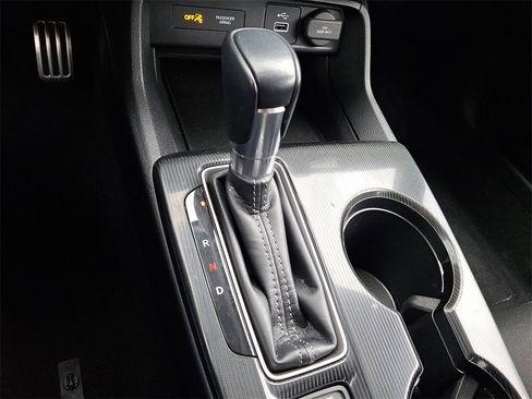 Used 2022 Honda Civic Sport image 16