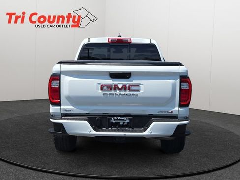 Used 2024 GMC Canyon AT4 w/ Technology Package AWD/4WD image 7