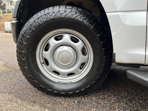 Used 2015 Ford F150 XL w/ Equipment Group 101A Mid image 50