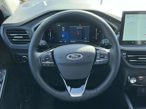 New 2025 Ford Escape SE image 10