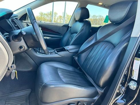 Used 2017 INFINITI QX50 AWD w/ Technology Package image 12