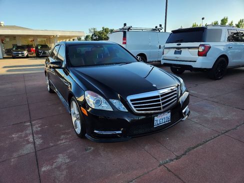 Used 2013 Mercedes-Benz E 350 Sedan image 8
