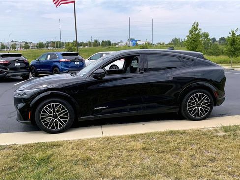 Used 2024 Ford Mustang Mach-E Premium AWD/4WD image 12