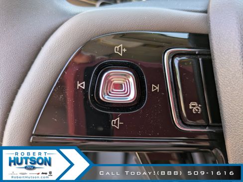 New 2025 Lincoln Corsair FWD w/ Equipment Group 101A image 22