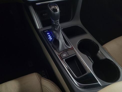 Used 2017 Hyundai Sonata Limited w/ Tech Package 03 image 26