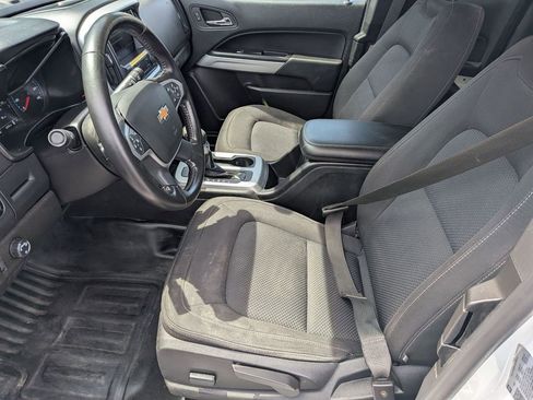 Used 2022 Chevrolet Colorado LT w/ Fleet Safety Package RWD image 11