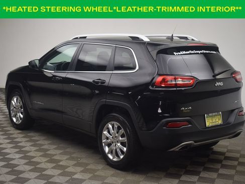 Used 2017 Jeep Cherokee Limited AWD/4WD image 6