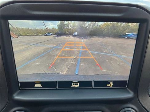 Used 2021 Chevrolet Silverado 1500 LT Trail Boss w/ Convenience Package II image 13