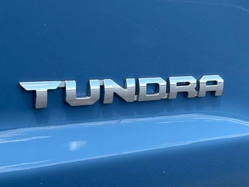 Used 2021 Toyota Tundra Limited w/ Limited Premium Package AWD/4WD image 35