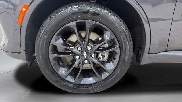 Used 2025 Dodge Durango GT AWD/4WD image 26