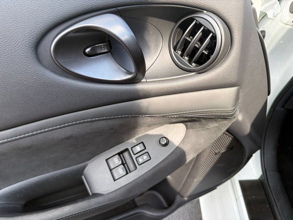 Used 2023 Nissan Z w/ Floor Mat Package (L93) RWD image 20