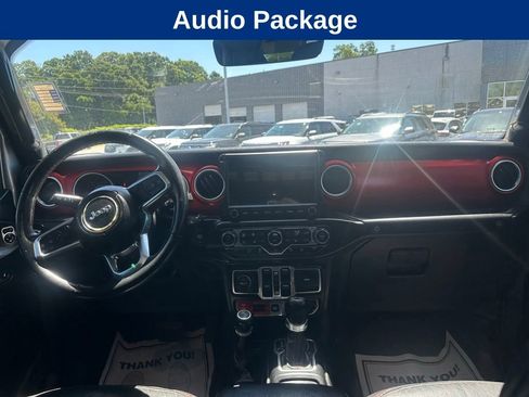 Used 2018 Jeep Wrangler Unlimited Rubicon AWD/4WD image 13