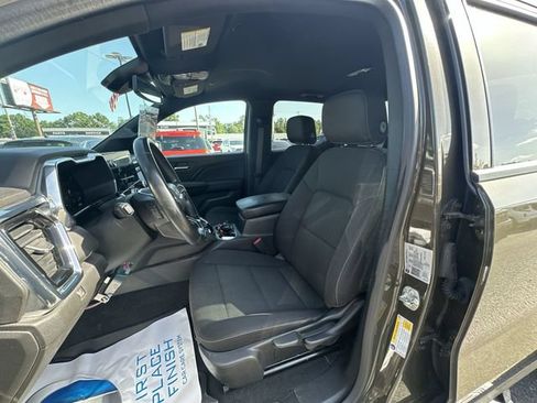Used 2024 GMC Canyon Elevation w/ Convenience Package RWD image 14