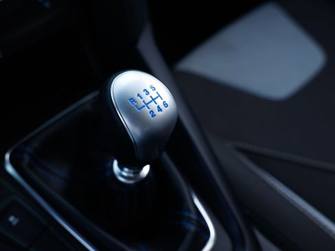 Used 2017 Ford Focus ST image 43