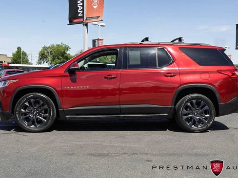 Used 2020 Chevrolet Traverse RS w/ LPO, 'HIT The Road' Package AWD/4WD image 17