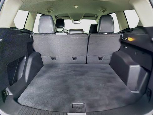 Used 2018 Ford Escape SEL w/ Ford Safe & Smart Package AWD/4WD image 28