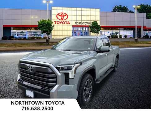 Used 2024 Toyota Tundra Limited AWD/4WD image 1
