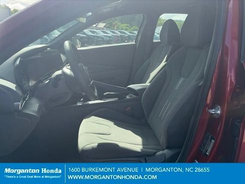Used 2024 Hyundai Elantra SEL FWD image 14