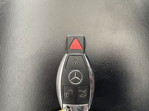 Used 2016 Mercedes-Benz GLC 300 image 23