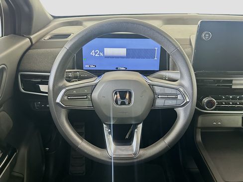 Used 2024 Honda Prologue EX image 18