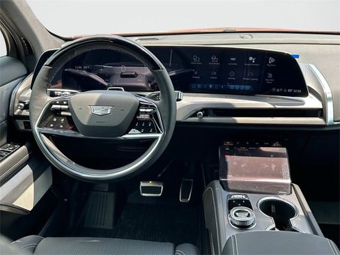 New 2026 Cadillac Vistiq Sport w/ LPO, Floor Liner Package image 2