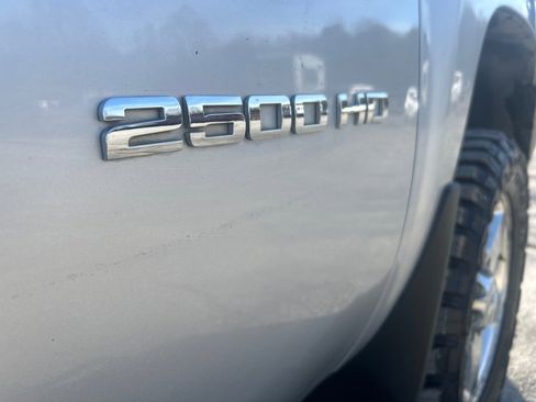 Used 2013 Chevrolet Silverado 2500 LTZ w/ LTZ Plus Package image 36