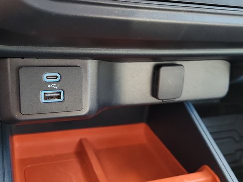 Used 2024 Ford Maverick XLT FWD image 26
