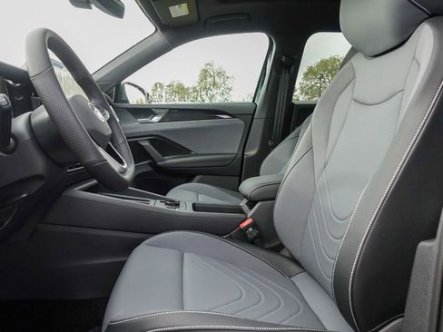 New 2026 Volkswagen Tiguan SE R-Line image 13