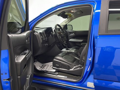 Used 2018 Chevrolet Colorado ZR2 AWD/4WD image 2