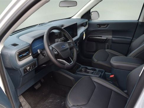 New 2025 Ford Maverick Lobo image 7