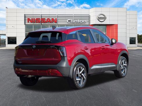 New 2026 Nissan Kicks SV w/ Charging Package FWD image 3