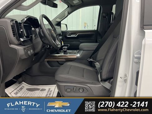 New 2026 Chevrolet Silverado 1500 LT image 9