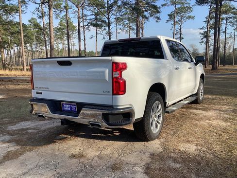 New 2026 Chevrolet Silverado 1500 LTZ w/ LTZ Premium Package AWD/4WD image 5