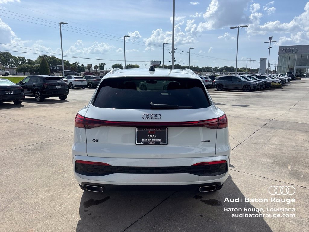 Used 2025 Audi Q5 Premium Plus w/ Premium Plus AWD/4WD image 6