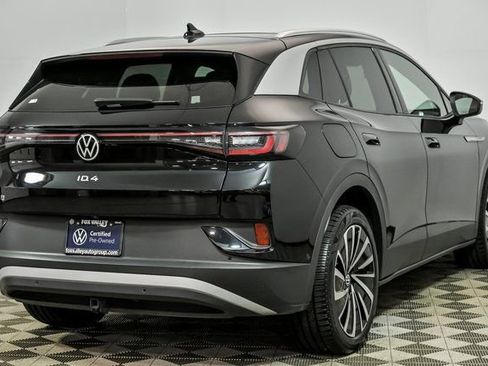 Used 2023 Volkswagen ID.4 Pro S Plus image 7